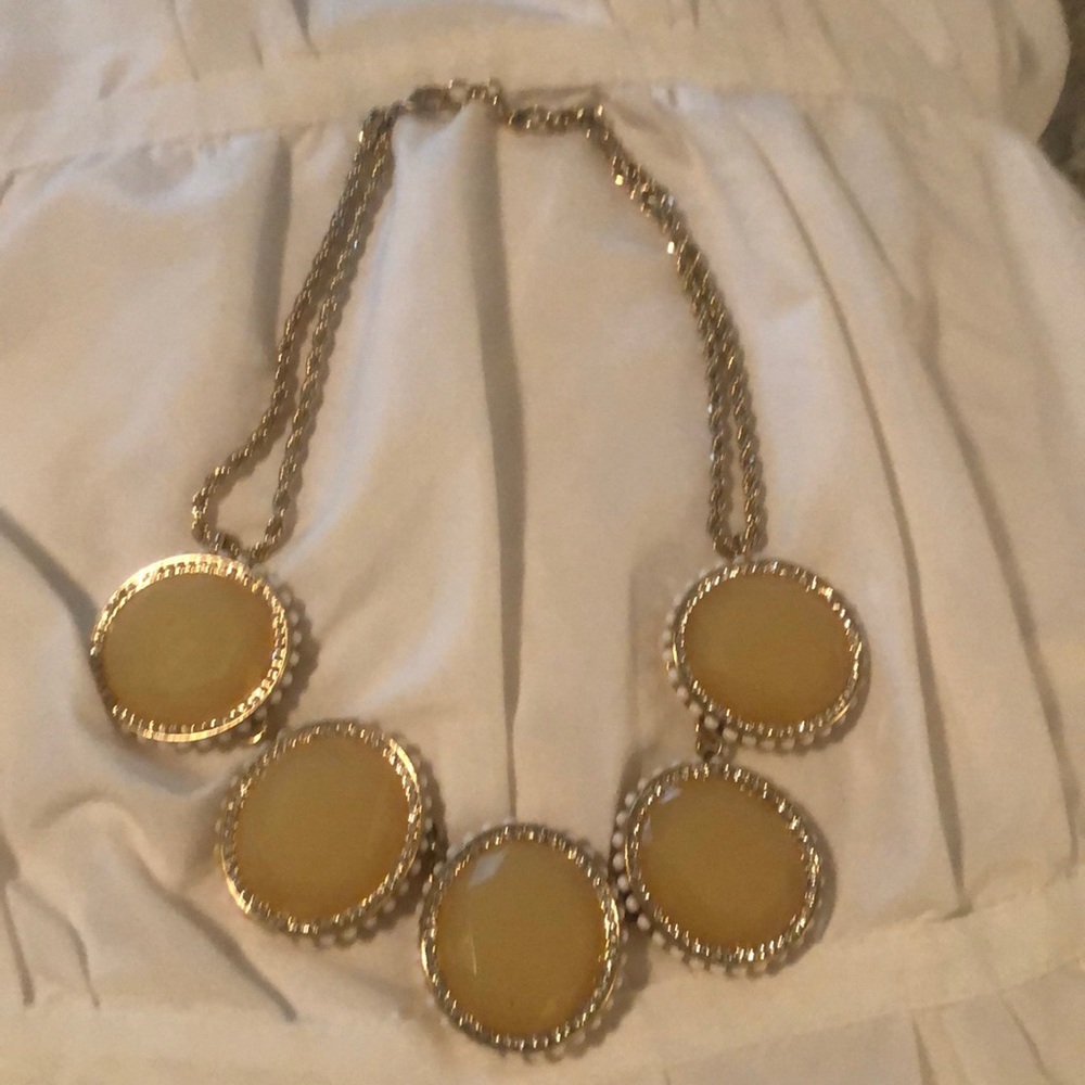 Statement piece